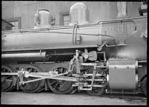 Bb class steam locomotive, New Zealand Railways no 619, at the Petone Railway Workshops. Closeup view of the valve motion in the axle design.
