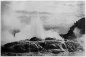 Valentine, George Dobson, 1852-1890 :Photograph of the Waikite geyser, Whakarewarewa