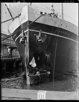 Damage to the ship Taranaki, Wellington