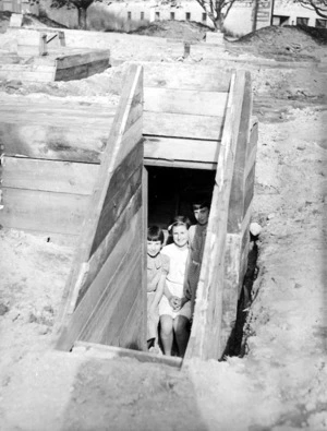 Construction of air raid shelters, Auckland