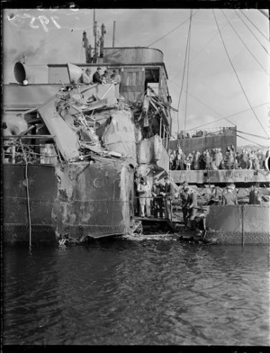Damage to the ship Waipiata, Wellington