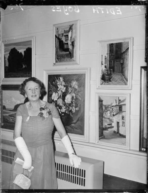 Artists and their paintings at Art Gallery
