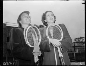 Wellington Nunneley Casket women's tennis players, Anne Walker and Eve Smith