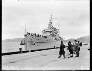 Australian naval ship HMAS Australia, Wellington