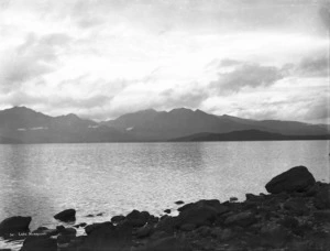 Lake Manapouri