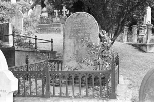 The grave of Ella Campbell and the Signal family, plots 56.P and 57.P, Sydney Street Cemetery.