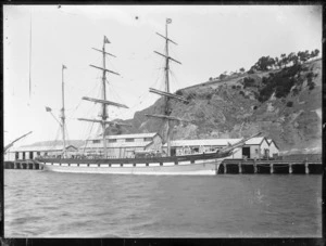 Sailing ship Brierholme [i.e. Brier Holme], at Port Chalmers