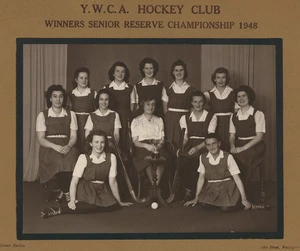 YWCA Hockey Club - Photograph taken by Crown Studios
