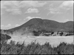 Terraces below Champagne Pool, Waiotapu