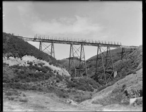 Blowing up bridge at Johnsonville