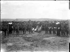 Bomb throwing at the New Zealand Divisional Sports, Authie