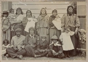 Unidentified Maori group at Parihaka Pa