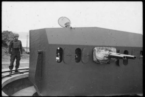 Front view of a coastal defence gun, Fort Dorset, New Zealand