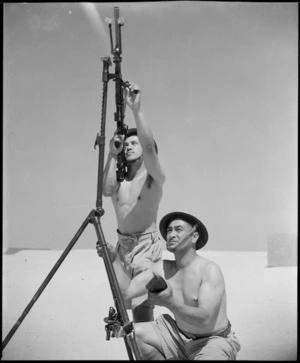 World War II soldiers from the Maori Battalion, during excercises with a Bren anti-aircraft gun, Maadi, Egypt
