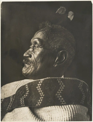 Creator unknown : Photograph of Ngapuhi chief, Ngakuru Pana