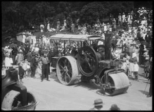 Finish of the Great Road Roller Race, Cathedral Steps, Nelson