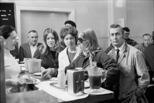 Women's Liberation Front members ordering a meal at New City Hotel, Wellington
