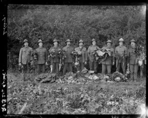 Soldiers with vegetables at Sling Camp, World War I