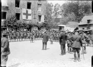 Sir Joseph Ward addresssing personnel of a New Zealand Field Ambulance during World War I, Authie, France