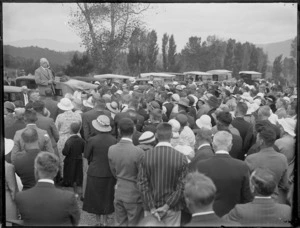 Frederick Holder speaking at A & P show, Kaitaia