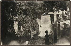Grave of Ada Gilbert Hawken, a New Zealand nurse who died during World War 1