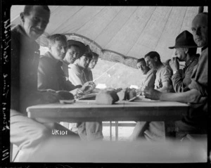 Dinner time at Heathfield, World War I