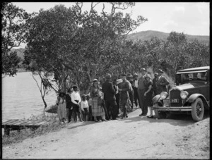Sir Charles Fergusson on motor tour in Northland