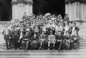 Lithgow Robert William :Copy negative of Hansford & Mills staff on steps of General Assembly Library, ca 1921