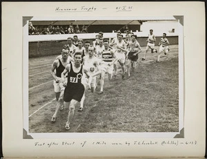 Photograph of Jack Lovelock and others at the start of the Kinnaird Cup mile race