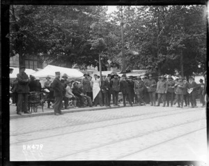 Street scene in Lourdes showing visiting New Zealand soldiers, World War I