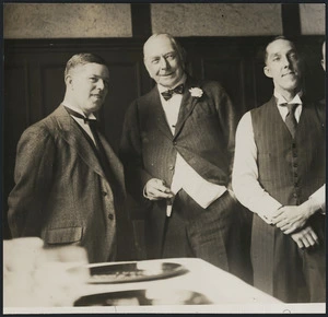 Billiards players Walter Lindrum and Tom Newman with Lord Lonsdale
