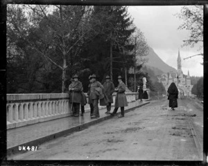 World War I New Zealand soldiers visiting Lourdes