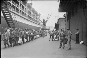 World War II soldiers of the 1st Echelon, embarking