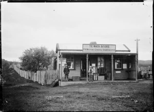 Te Mata General Store, near Raglan, 1910 - Photograph taken by Gilmour Brothers