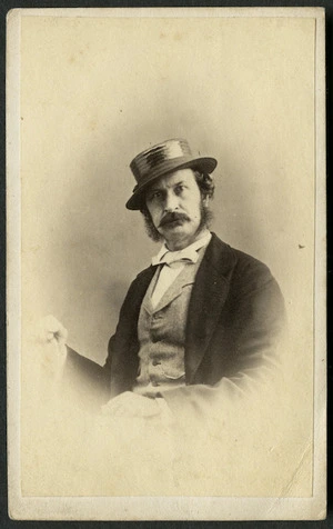 Brown, J (Invercargill) fl 1860s : Portrait of Mr Reynolds