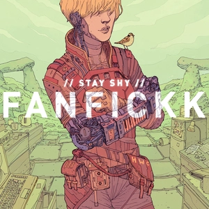 Stay shy / Fanfickk.