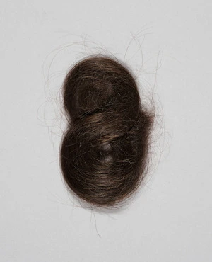 Mansfield, Katherine 1888-1923 (Collector) :Lock of hair belonging to Katherine Mansfield. ca 1920]