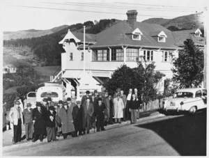 War veterans outside Britomart House, Berhampore, Wellington