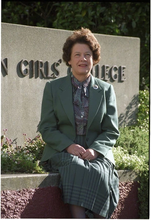 Portrait of Elaine Barnett - photograph taken by Phil Reid