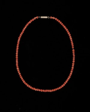 Mansfield, Katherine, 1888-1923 (Collector) :[Coral necklace. ca 1910-1923].
