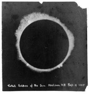 Total eclipse of the sun