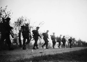 New Zealand infantrymen, World War II, Italy