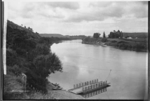 Whanganui river from the settlement of Upokongaro, with the ferry, or punt, in the foreground - Photograph taken by Frank James Denton