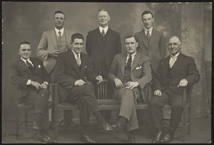 Creator unknown : Photograph of Victoria Cross winners taken by Robson and Boyer