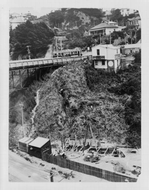 Photograph of Kelburn Viaduct, Wellington