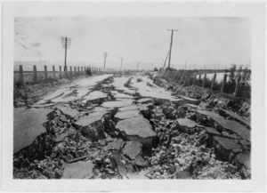 Road damaged by the 1931 Hawke's Bay earthquake, Napier