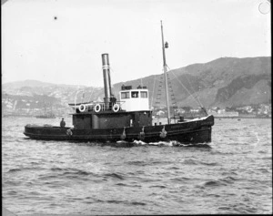 Creator unknown : Photograph of the tug boat Karaka on Wellington Harbour