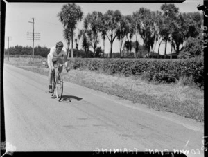 Edwin Evans, Rhodesian cyclist, 1950 British Empire Games, Auckland