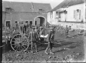 New Zealanders moving wounded German soldiers in France during World War I