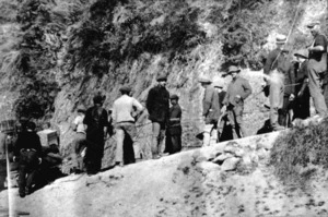 Prisoners of war working on Somes Island